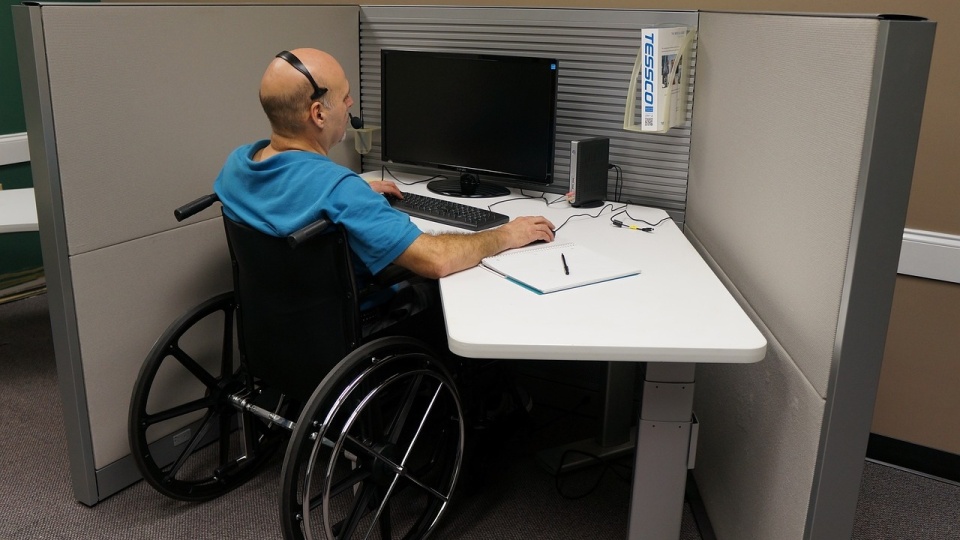 PFRON proponuje niepełnosprawnym dofinansowanie do założenia własnej działalności. Zdjęcie ilustracyjne/fot. Pixabay