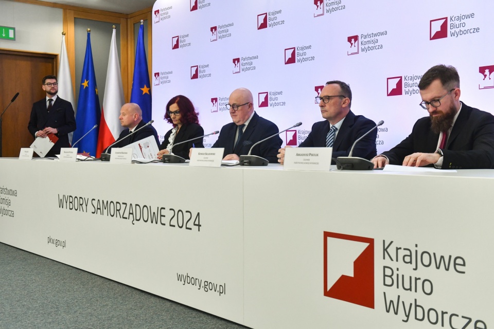 Konferencja prasowa Państwowej Komisji Wyborczej/fot. Piotr Nowak, PAP