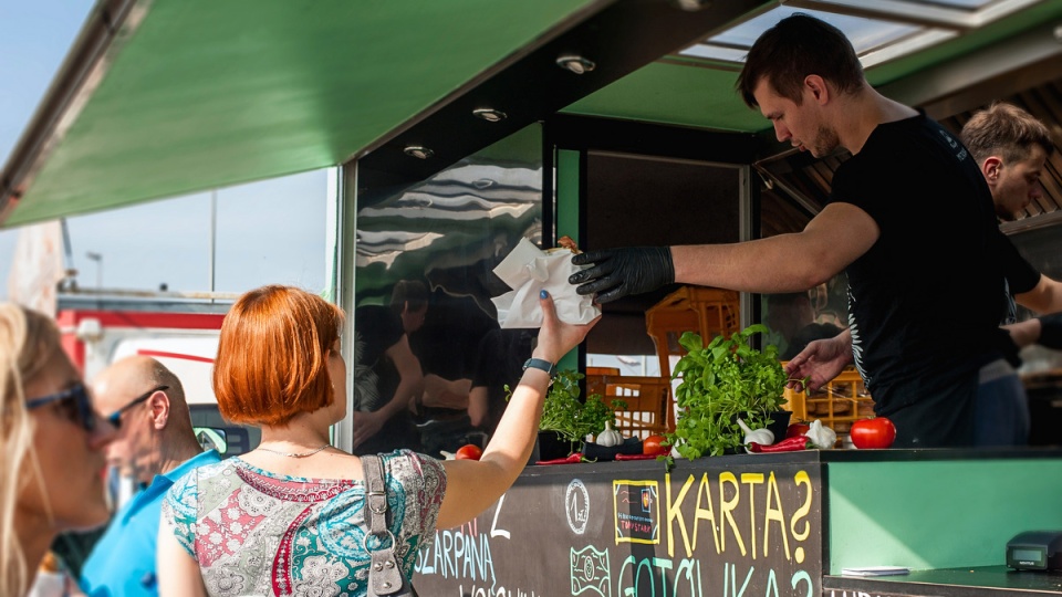 27 i 28 kwietnia Wyspa Młyńska w Bydgoszczy wypełni się food truckami/fot. materiały organizatorów