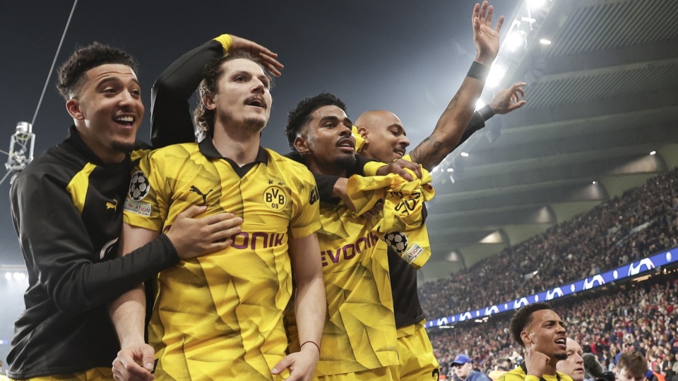 Borussia Dortmund po raz kolejny pokonała Paris Saint-Germain 1:0 i po 11 latach awansowała do finału Ligi Mistrzówfot: PAP/Christophe Petit Tesson