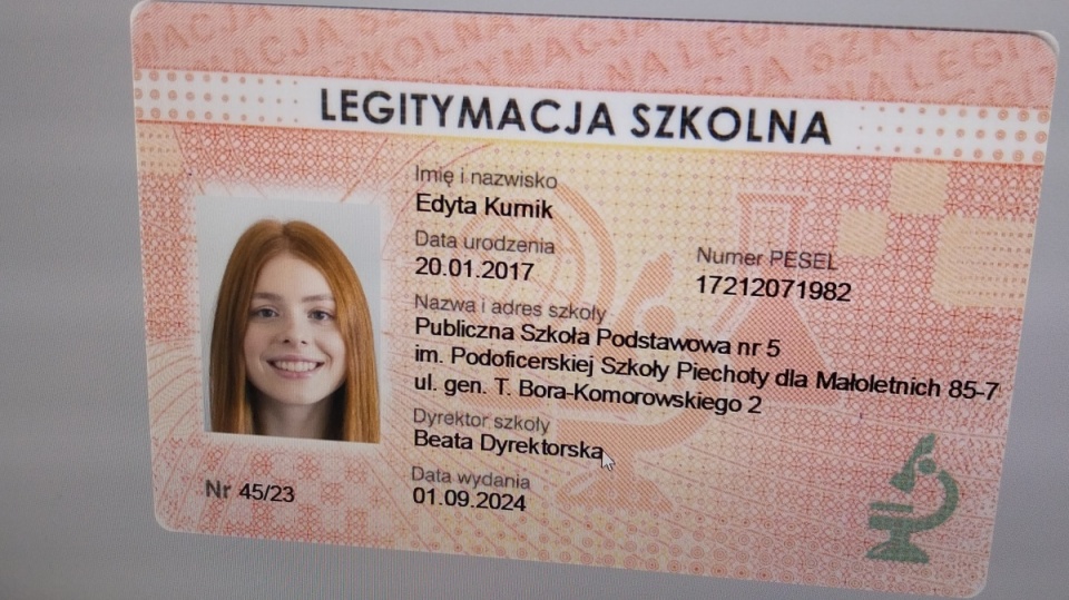 Bydgoski ZAZ jest gotowy na rozpoczęcie „druku" e-legitymacji. Na zdjęciu: prawdopodobny wzór nowego, plastikowego dokumentu/fot. Elżbieta Rupniewska