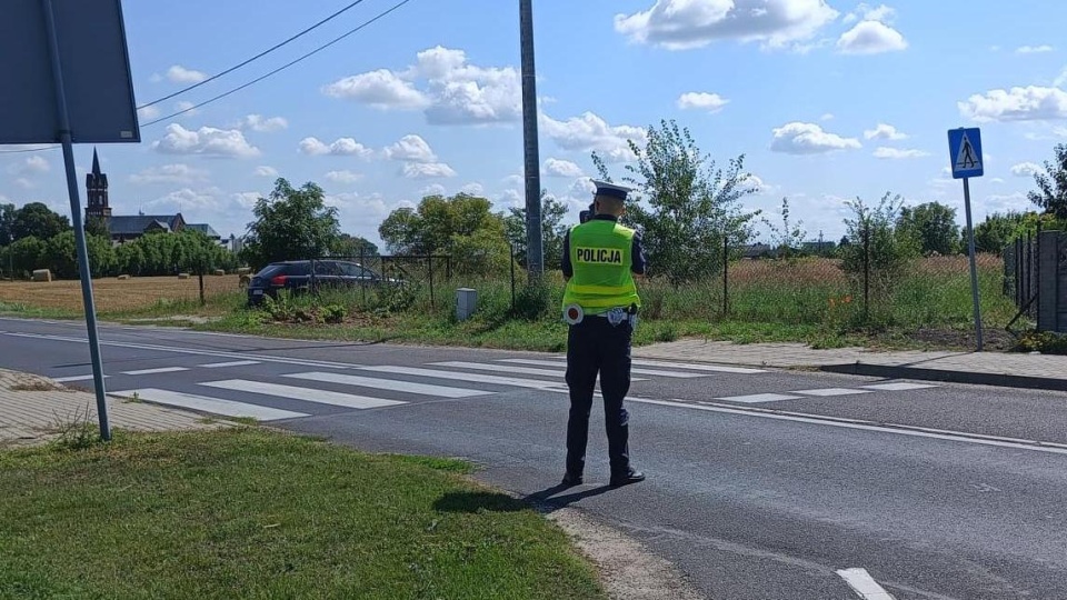 Policjanci z Radziejowa zatrzymali kierowcę, który przekroczył prędkość o 76 km na godzinę/fot. materiały policji