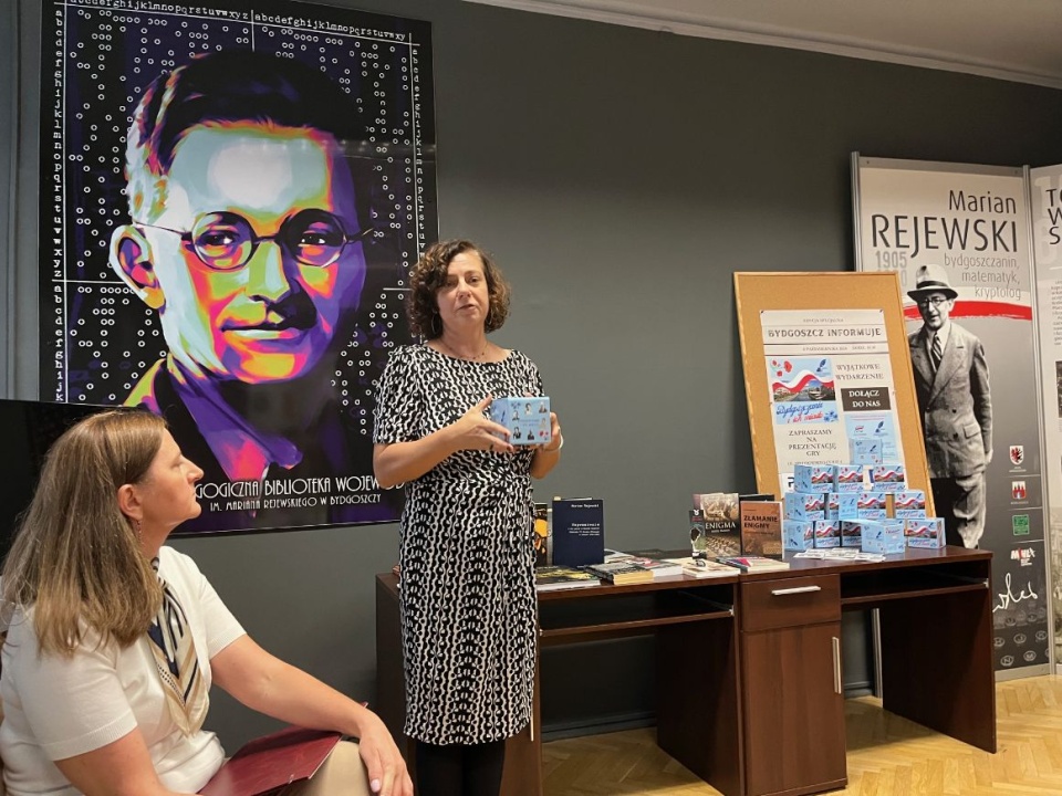 Grę „Bydgoszczanie i ich miasto” stworzyli pracownicy Pedagogicznej Biblioteki Pedagogicznej skupieni w stowarzyszeniu Kujawsko-Pomorskie Centrum Dziedzictwa Oświaty/fot. Elżbieta Rupniewska
