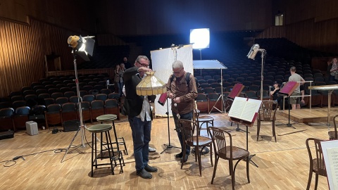 Filharmonia Pomorska, Park Kazimierza Wielkiego, a nawet siedziba Polskiego Radia PiK – te i wiele innych znanych lokalizacji będzie planem filmu powstającego w Bydgoszczy. Produkcja o roboczym tytule „Morderstwo w Filharmonii" już nabiera kształtów, o czym w czasie dnia prasowego opowiedział reżyser Maciej Hydr/fot. Izabela Langner