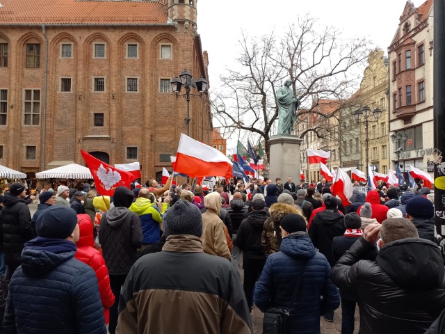 Fundacja Emic o rezygnacji z Centrów Integracji Cudzoziemców: Nastroje będą coraz gorsze