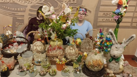 36. raz w Urzędzie Marszałkowskim w Toruniu zorganizowano wystawę i kiermasz rękodzieła artystycznego „My też potrafimy”/fot: Monika Kaczyńska