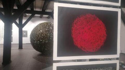"Materializacje sensu" w Galerii Wozownia. / Fot. Iwona Muszytowska-Rzeszotek