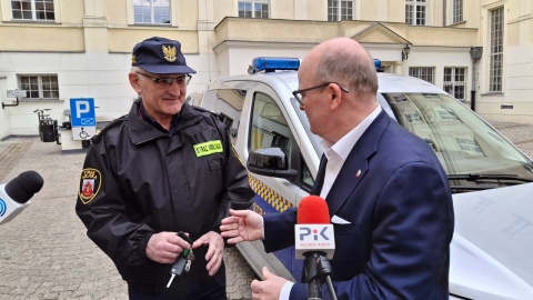 Volkswagen, który trafił w ręce grudziądzkich strażników miejskich, kosztował ponad 204 tysiące złotych/fot: Marcin Doliński