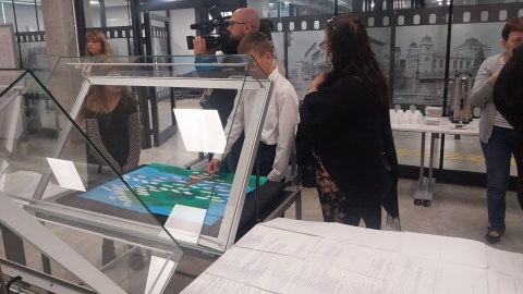 W Archiwum Państwowym w Bydgoszczy odbyła się wojewódzka gala ogólnopolskiego konkursu genealogicznego „Bez korzeni nie zakwitniesz. Moja Wielka i Mała Ojczyzna”/fot: Jolanta Fischer