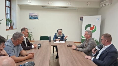 Uczestnicy audycji „Pytać każdy może" spotkali się z naszą dziennikarką Żanetą Walentyn w Centrum Dialogu w Janikowie/fot. Violetta Drążkowska