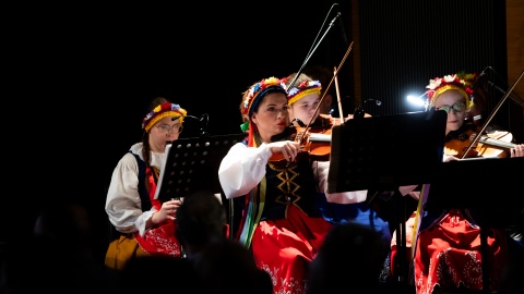 Zespół Pieśni i Tańca „Kujawy”, działający w strukturach Centrum Kultury „Browar B.” świętuje 40-lecie nieprzerwanej działalności artystycznej/fot. Mariusz Maciejewski/ „Centrum Kultury Browar B."/Facebook