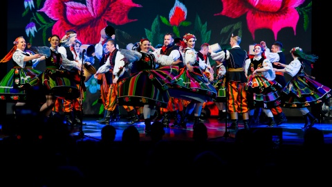 Zespół Pieśni i Tańca „Kujawy”, działający w strukturach Centrum Kultury „Browar B.” świętuje 40-lecie nieprzerwanej działalności artystycznej/fot. Mariusz Maciejewski/ „Centrum Kultury Browar B."/Facebook