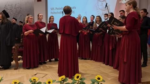 Uroczystość nadania tytułu doktora honoris causa Politechniki Bydgoskiej prof. Joanniej Barłowskiej/fot. Damian Klich
