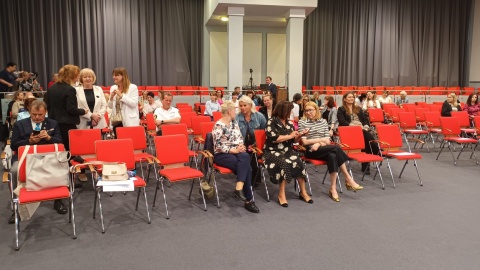 W konferencji nauczycieli w Urzędzie Wojewódzkim biorą udział specjaliści i naukowcy m.in. z Poznania i Gdańska/fot: Monika Siwak
