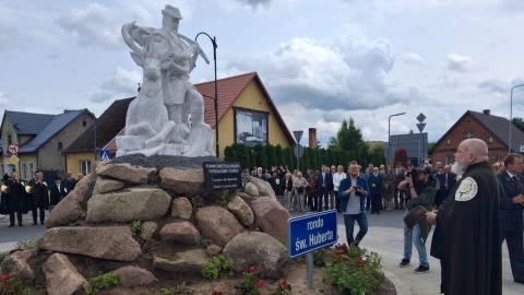 Punktem kulminacyjnym obchodów było odsłonięcie pomnika św. Huberta/fot: Marcin Doliński