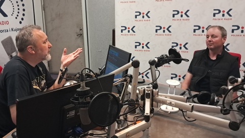 Trener Abramczyk Polonii Bydgoszcz Jacek Woźniak (z prawej) i dziennikarz PR PiK Maciej Wilkowski/fot. Radosław Łączkowski