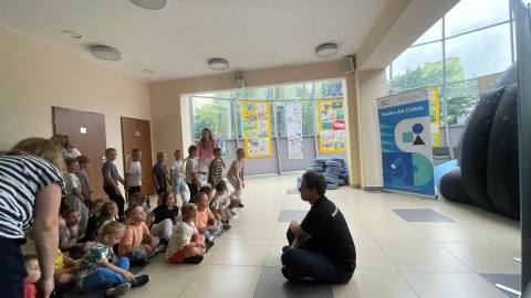 Mobilne planetarium w Solcu Kujawskim. / Fot. Natasza Trzebuchowska