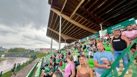 W czwartkowy wieczór stadion przy ulicy Piłsudskiego w Grudziądzu tętnił życiem/fot. Izabela Langner