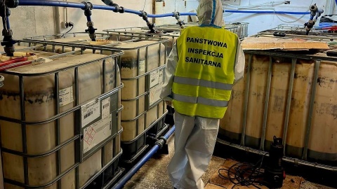 Na miejscu pracowali przedstawiciele Powiatowej Stacji Sanitarno-Epidemiologicznej/fot. Wojewódzka Stacja Sanitarno-Epidemiologiczna w Bydgoszczy/Facebook