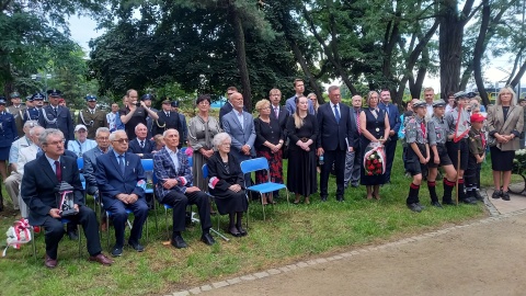 Bydgoskie obchody 81. rocznicy wybuchu Powstania Warszawskiego odbyły się na skwerze u zbiegu ulic Gdańskiej i Czerkaskiej, przy pomniku Powstania Warszawskiego/fot: Tatiana Adonis