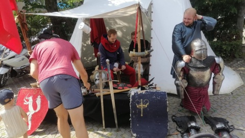 Podczas pikniku w Pieczyskach zbierano pieniądze na wsparcie chorych dzieci/fot: Monika Siwak