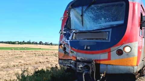 Kamper wpadł pod pociąg relacji Olsztyn-Bydgoszcz/fot. KM PSP Toruń, Facebook
