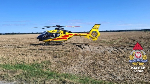 Kamper wpadł pod pociąg relacji Olsztyn-Bydgoszcz/fot. KM PSP Toruń, Facebook