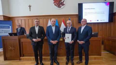 Ceremonia wręczenia umów z programu Fundusze Europejskie dla Kujaw i Pomorza/fot: Mikołaj Kuras dla UMWKP