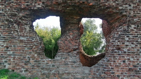 W „Wakacyjnym przewodniku po regionie" zwiedzamy zamek w Złotorii/fot: Iwona Muszytowska-Rzeszotek