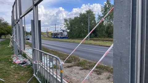 Tak prezentują się straty po akcji wandali w Bydgoszczy. / Fot. ZDMiKP
