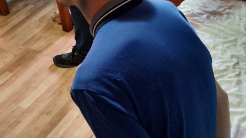 Bydgoscy funkcjonariusze wpadli na trop 22-letniego pseudokibica podejrzewanego o związek z narkotykami. W swoim domu ukrywał 2,5 kilograma substancji psychoaktywnych/fot. KWP Bydgoszcz