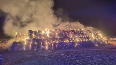 Pożar w Wójcinie koło Piotrkowa Kujawskiego/fot. OSP Piotrków Kujawski, Facebook