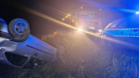 Do dachowania doszło w miejscowości Łąkie. / Fot. OSP Strzelno
