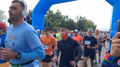Start Półmaratonu Bydgoskiego w Fordonie. / Fot. Damian Klich