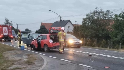 Wypadek z udziałem czterech samochodów w Kruszynie/fot. Heron15 Pomoc Drogowa Bydgoszcz 24h Andruszczenko Krystian 501337500