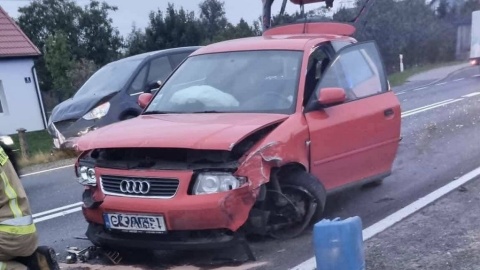 Wypadek z udziałem czterech samochodów w Kruszynie/fot. Heron15 Pomoc Drogowa Bydgoszcz 24h Andruszczenko Krystian 501337500