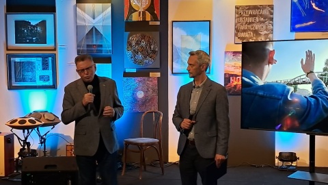 Twórcy filmów dokumentalnych o tematyce muzycznej - i zarazem bydgoskiej - dostali wsparcie finansowe na realizację swoich projektów. Uroczystość odbyła się w Miejskim Centrum Kultury/Radosław Łączkowski