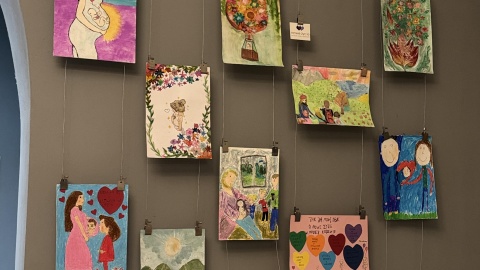 Wernisaż wystawy „Nowe życie" w Centrum Edukacyjno-Formacyjnym Diecezji Bydgoskiej przy ul. Grodzkiej w Bydgoszczy/fot. Carine Stranz