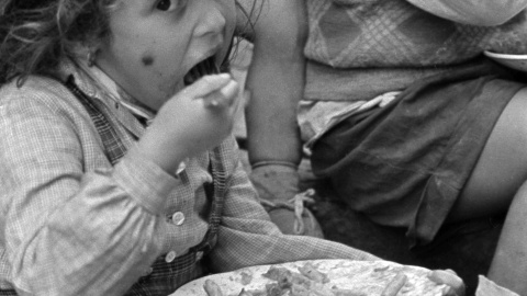 „Italia jesienią" to cykl fotografii, którymi w 1958 roku debiutował toruński artysta fotografik Olgierd Gałdyński/fot. blackwallgallery.forphotography.eu