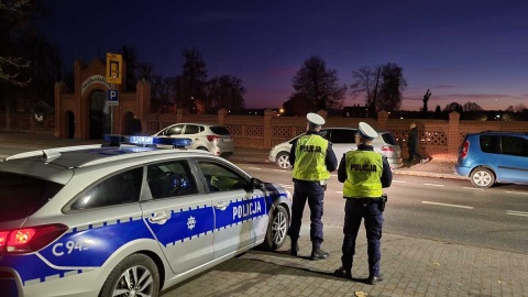 Policjanci patrolowali okolice cmentarzy w regionie/fot. materiały policji