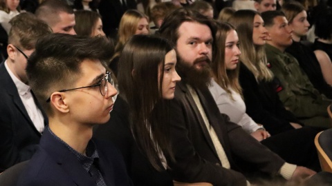 Najlepsi uczniowie szkół ponadpodstawowych z Bydgoszczy i rejonu bydgoskiego otrzymali stypendia premiera/fot. Tatiana Adonis