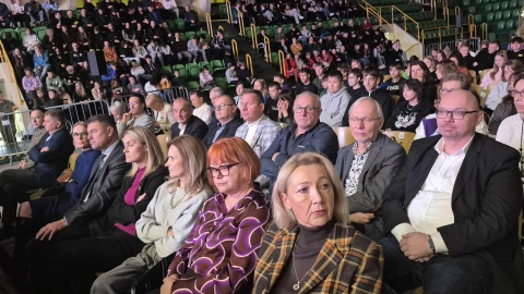 „W jedności siła, w wiedzy przewaga" - to hasło konferencji, która odbywa się w Inowrocławiu. Poświęcona jest bezpieczeństwu i zagrożeniom związanym z wojną na Ukrainie/fot. Powiat Inowrocławski/Facebook