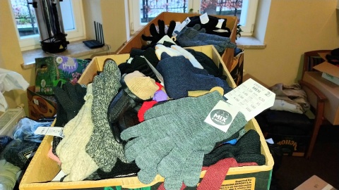 Dary przyniesione przez mieszkańców/fot. Marcin Kupczyk