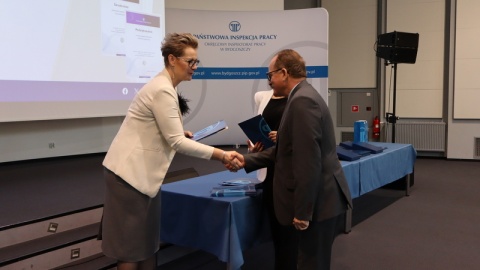 Firmy, dla których bezpieczeństwo w pracy to priorytet nagrodzone. Państwowa Inspekcja Pracy w Bydgoszczy wyróżniła kilkudziesięciu pracodawców z Pomorza i Kujaw/fot. Tatiana Adonis