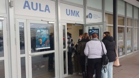 Tłumy na spotkaniu z dr Uznańskim-Wiśniewskim/fot. Michał Zaręba