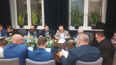 Sesja rady gminy w Gniewkowie. / Fot. Marcin Glapiak