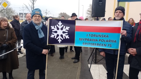 Rondo Toruńskich Polarników - tak od dziś nazywa się skrzyżowanie Szosy Okrężnej i ulicy Gagarina w Toruniu/fot. Michał Zaręba
