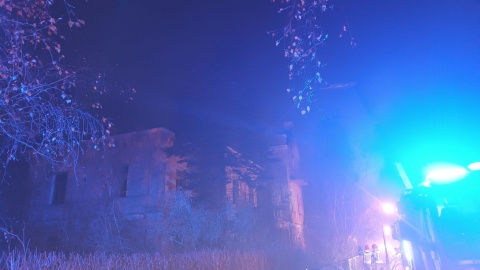 Płonie pustostan w Ciechocinku/fot. PSP Aleksandrów Kujawski