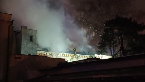 Płonie pustostan w Ciechocinku/fot. PSP Aleksandrów Kujawski