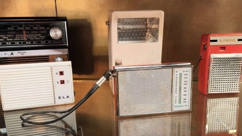 Wystawa bydgoskich radioodbiorników z różnych epok/fot. Marcin Kupczyk